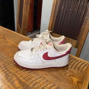 Nike AIR FORCE 1 '07 Women's White/Adobe-Team Red    FQ7626-100 size 8